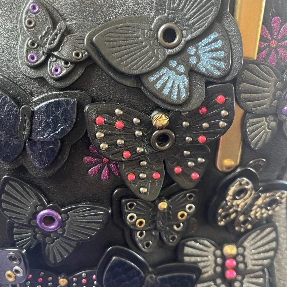 Coach Butterfly Discontinued Style. Used a handful of times. Good condition - Picture 3 of 8